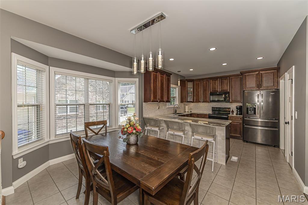 Ivy Chase 1 - Residential