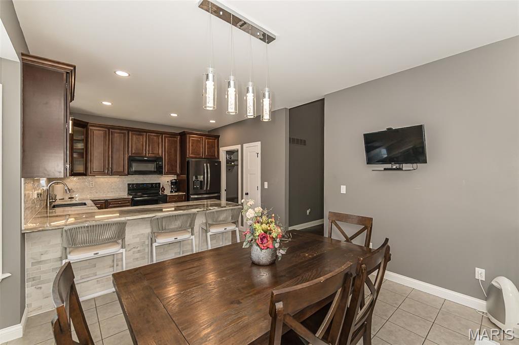 Ivy Chase 1 - Residential