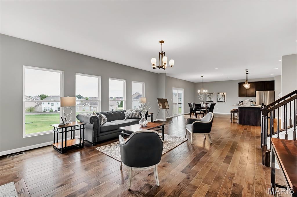 The Estates At Pinckney Ridge - Residential