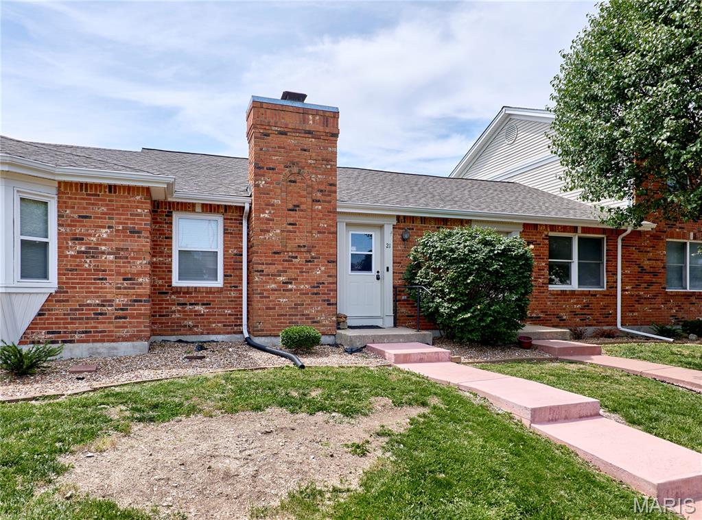 Here is a nicely priced  2 bd, 1.5 bth full brick condo unit.  Conveniently located near Mercy hospital and close to several restaurants and shopping areas. The bedrooms are nice size and share a Jack & Jill bathroom w a shower and a double vanity. Downstairs there is a nice living room w a wood-burning fireplace for those quiet evenings. The kitchen has granite countertops & a garden window. The refrigerator stays, along with the stove, microwave and dishwasher. See the Sellers disclosure for the updates. The laundry room is conveniently located off the kitchen. The dining room walks out to a nice brick patio.