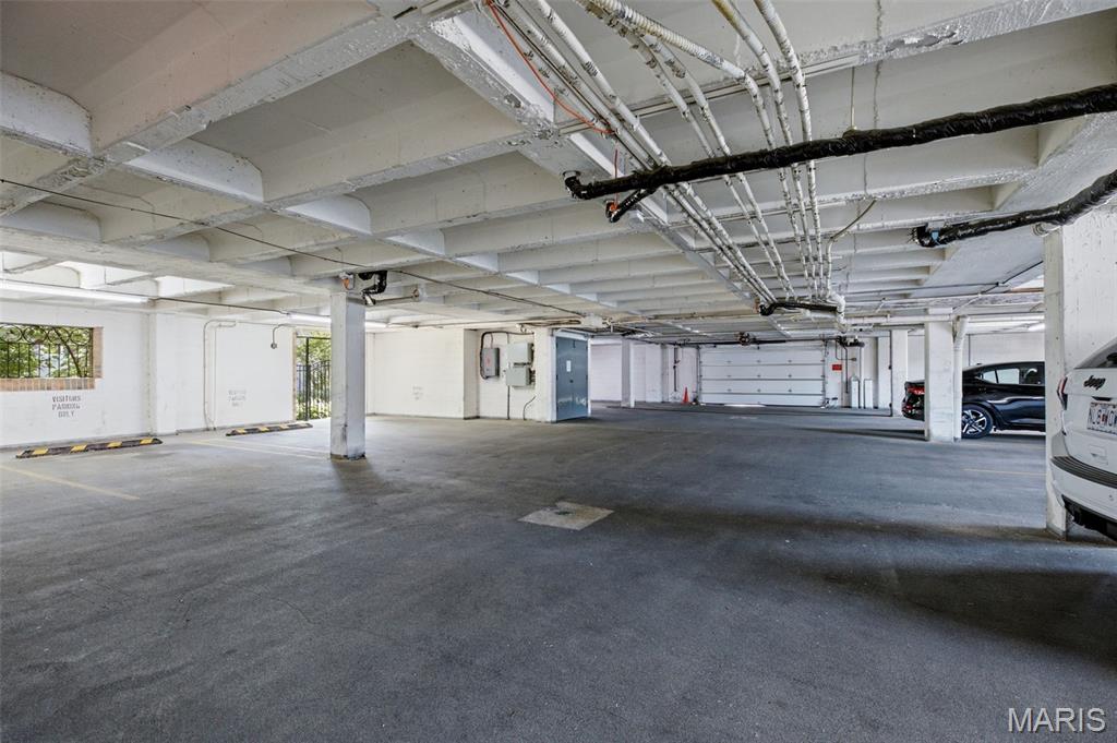 Bradford Square Condo - Residential