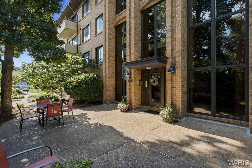 Bradford Square Condo - Residential