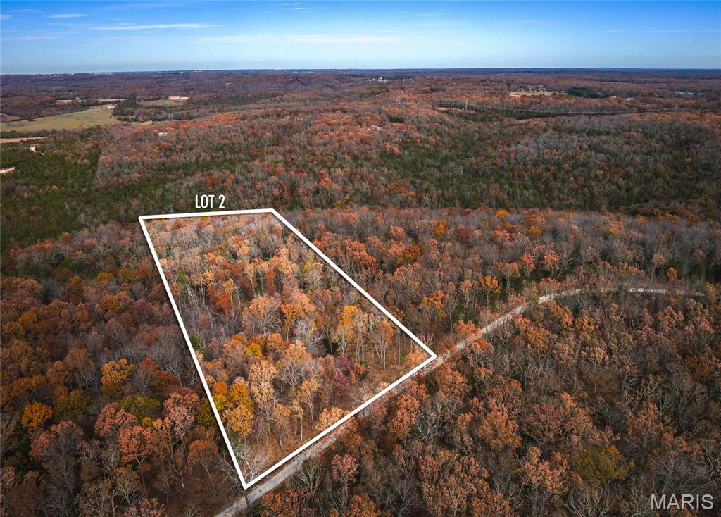 WELCOME to Rolla's newest residential development, WHISPERING OAKS. Build your own custom home on anywhere from 5-8+ acres. These large residential lots feature woods, rolling hills with a breathtaking view, as well as privacy that is still conveniently located close to town!