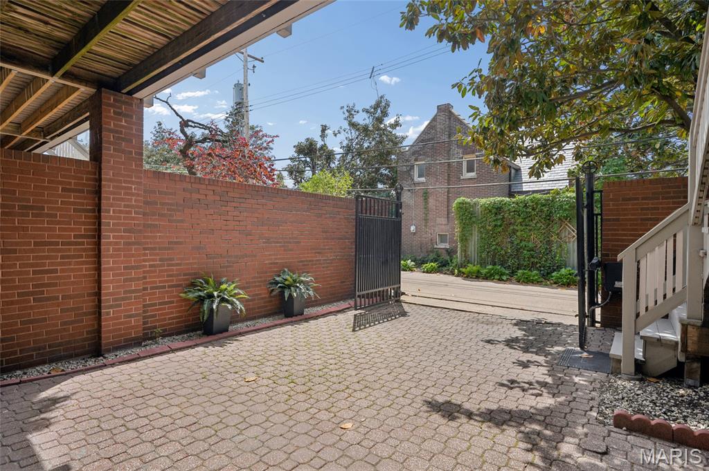Portland Court Add - Residential