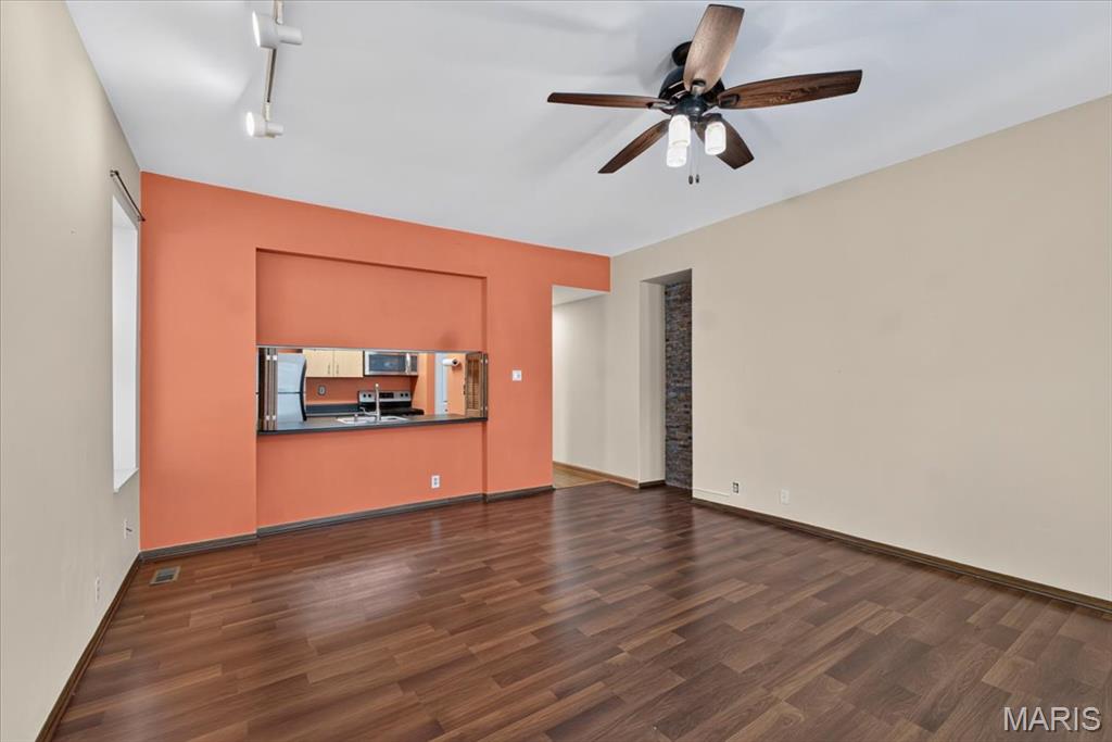 Lindell Commons Condo - Residential