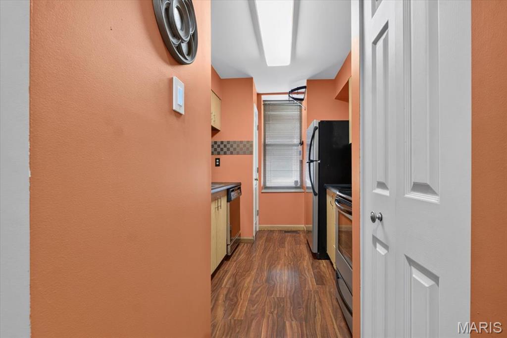 Lindell Commons Condo - Residential