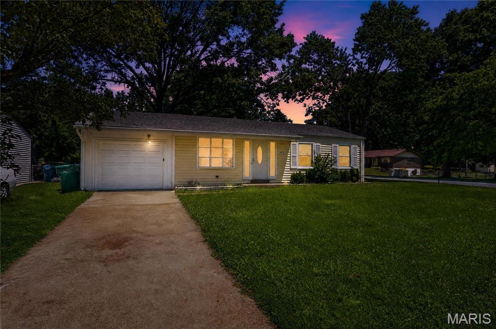 Welcome home to this charming, well-maintained ranch in the heart of Northland Hills. This cozy residence features a spacious, sun-drenched living room with ample natural light, perfect for relaxing. The functional eat-in kitchen provides an efficient layout for daily meals. With three comfortable bedrooms and 1.5 bathrooms, this home offers the perfect balance of convenience and space. Enjoy the expansive, level backyard—ideal for outdoor entertaining—and the peace of mind provided by an attached garage.