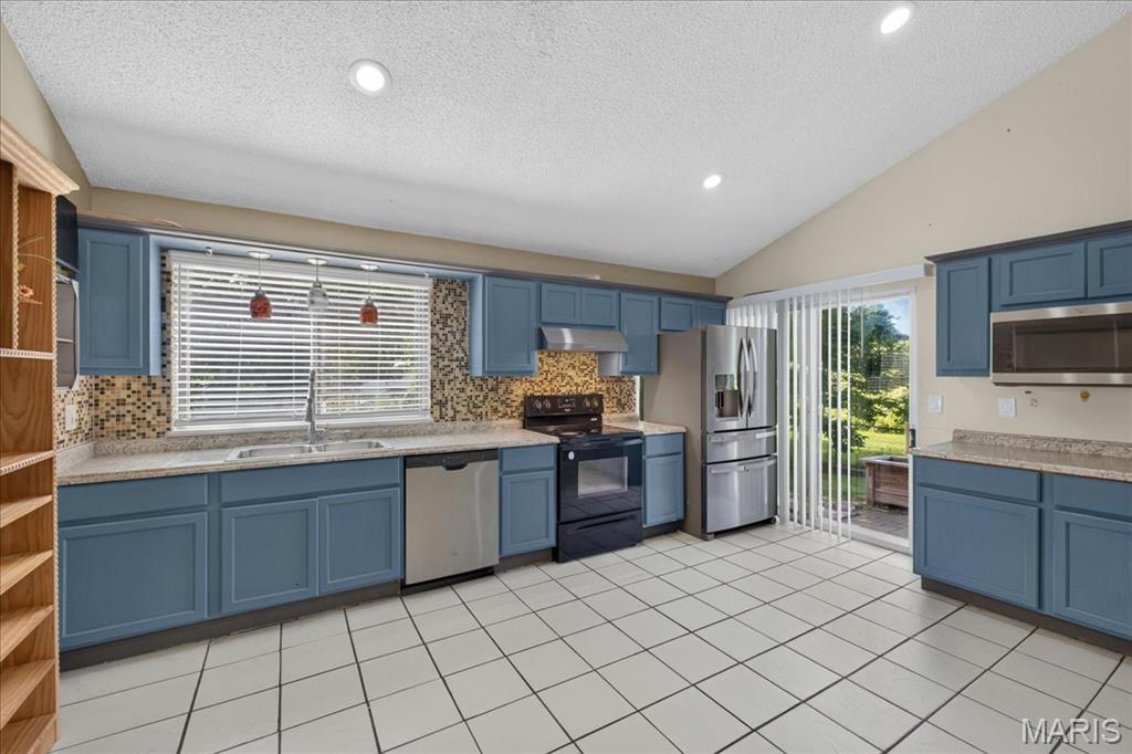 Flamingo Oaks 18 - Residential