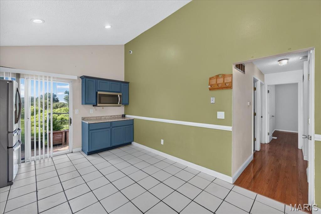 Flamingo Oaks 18 - Residential