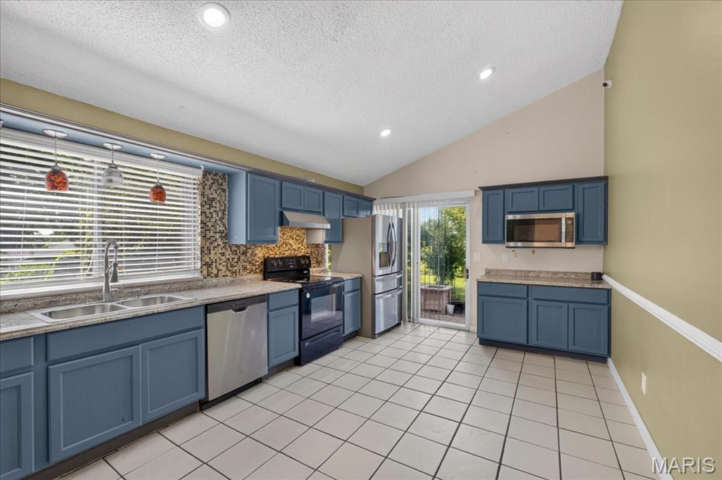 Flamingo Oaks 18 - Residential
