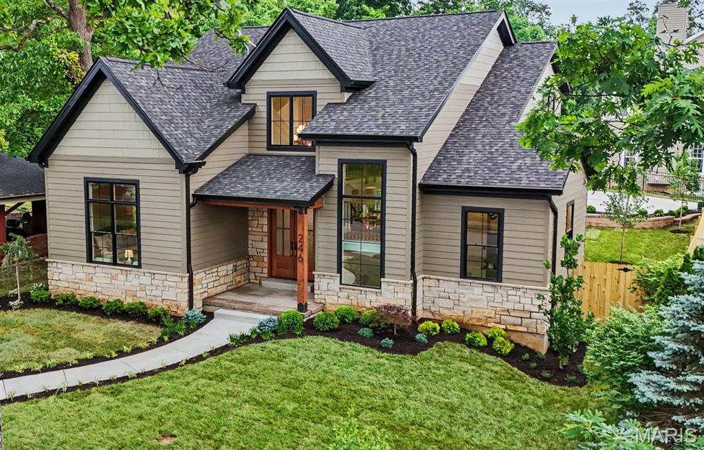 Martha McKnight Estate - Residential