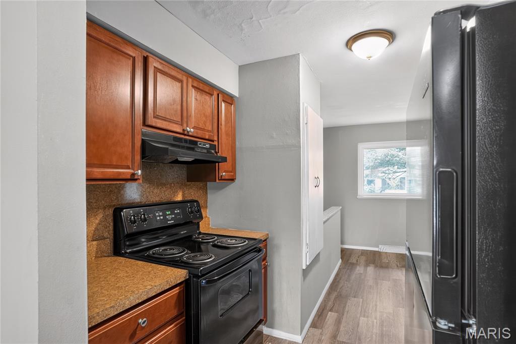 Hathaway Manor 9 - Residential