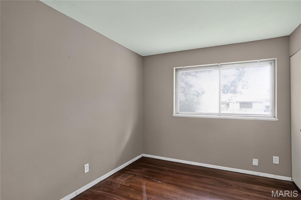 Hathaway Manor 9 - Residential