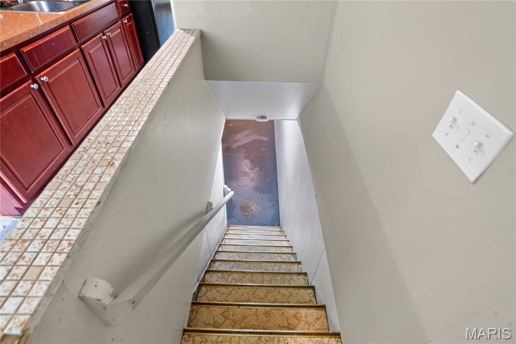 Hathaway Manor 9 - Residential