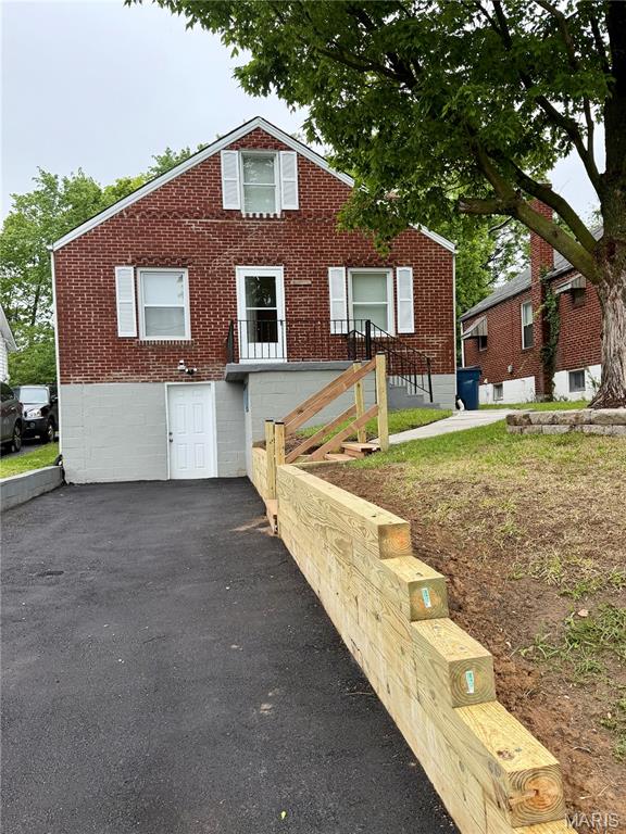 Welcome to 7047 Florence Place! This charming 3-bedroom, 2 bath Bungalow is move in ready. Manicured lawn, fenced level backyard, private driveway, newer flooring throughout and roof is under 5 years old! Basement features updated PVC stack along with all other major systems. Walk out basement provides a bonus room and full bath!!