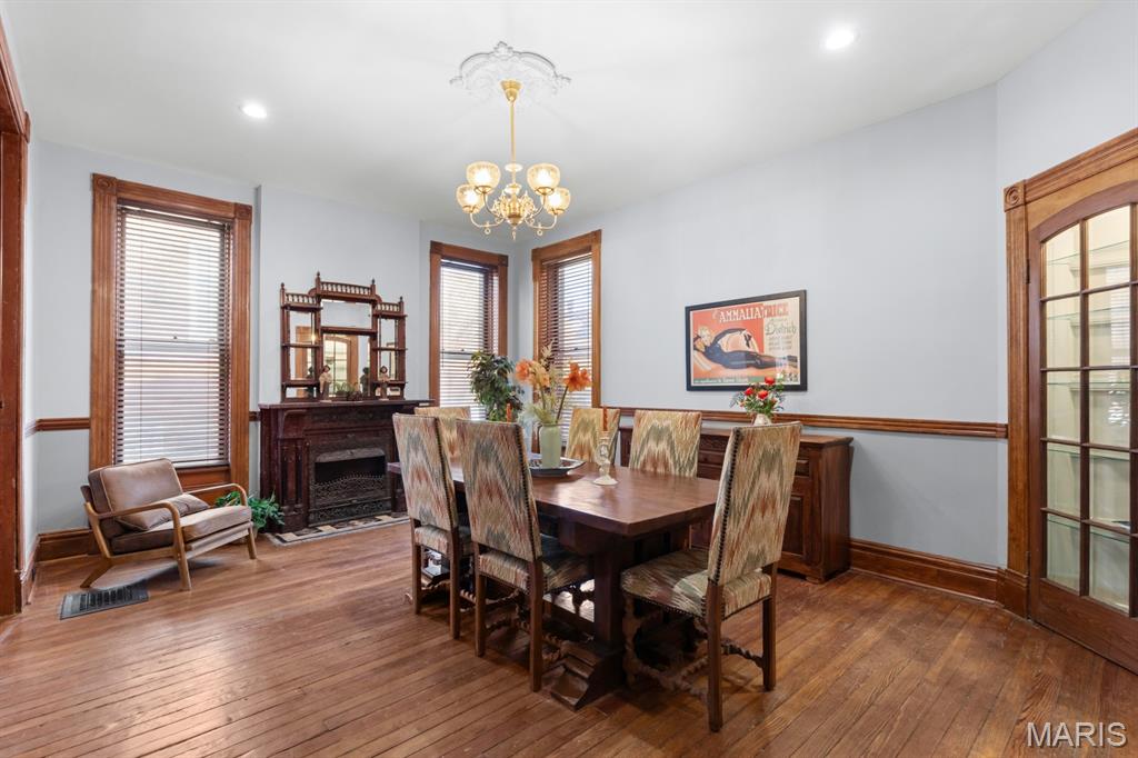 Lafayette Square - Residential