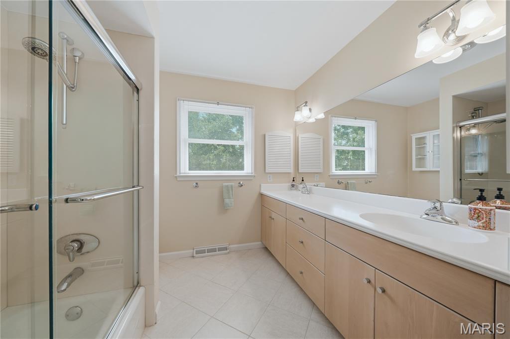 Chesterfield Hill 2 - Residential