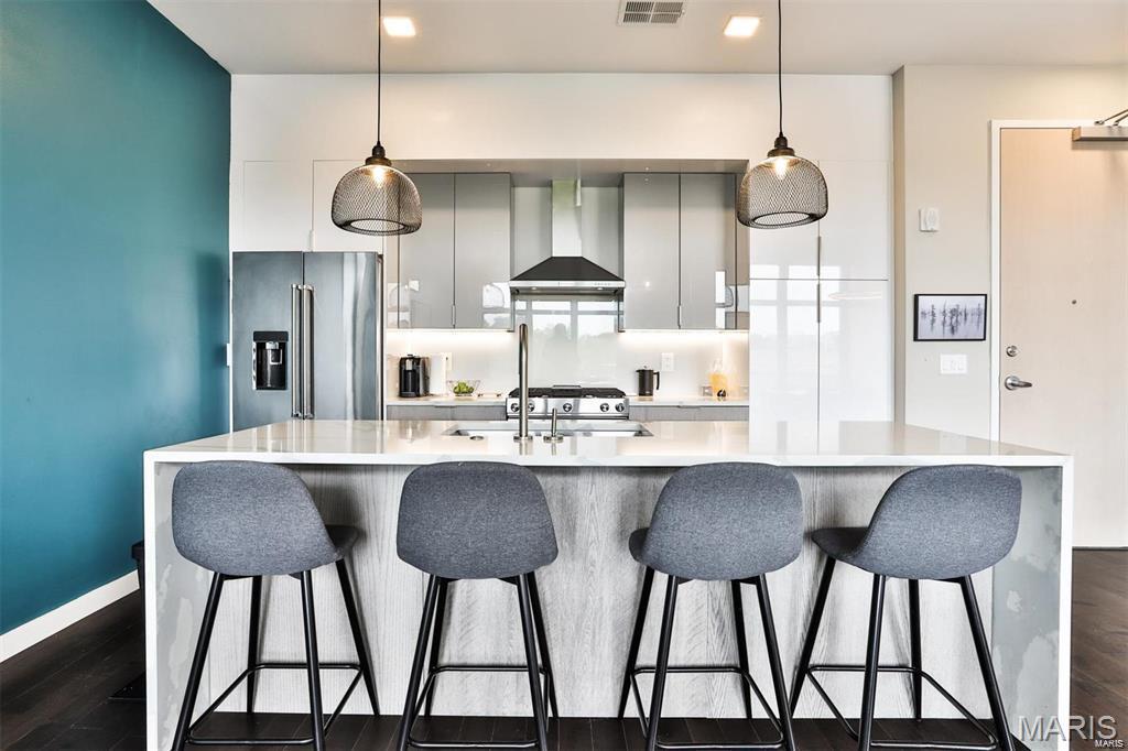 4101 Laclede Condos - Residential Lease