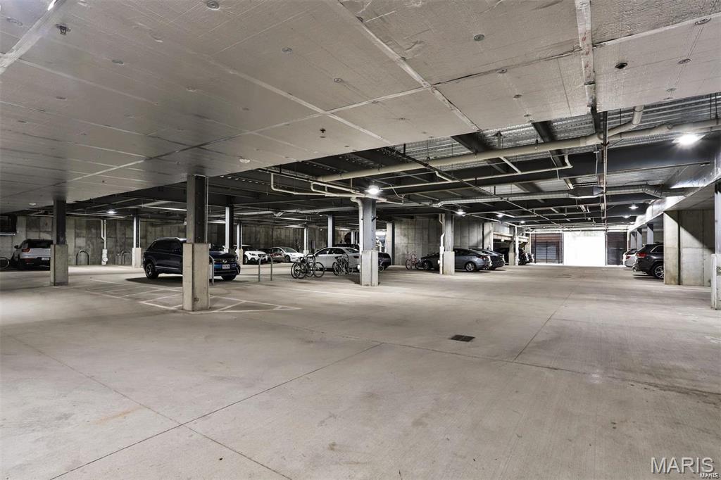 4101 Laclede Condos - Residential Lease