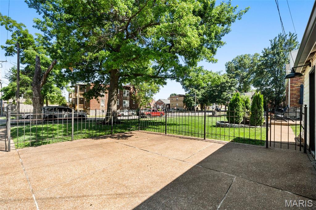 Kingshighway Hills - Residential
