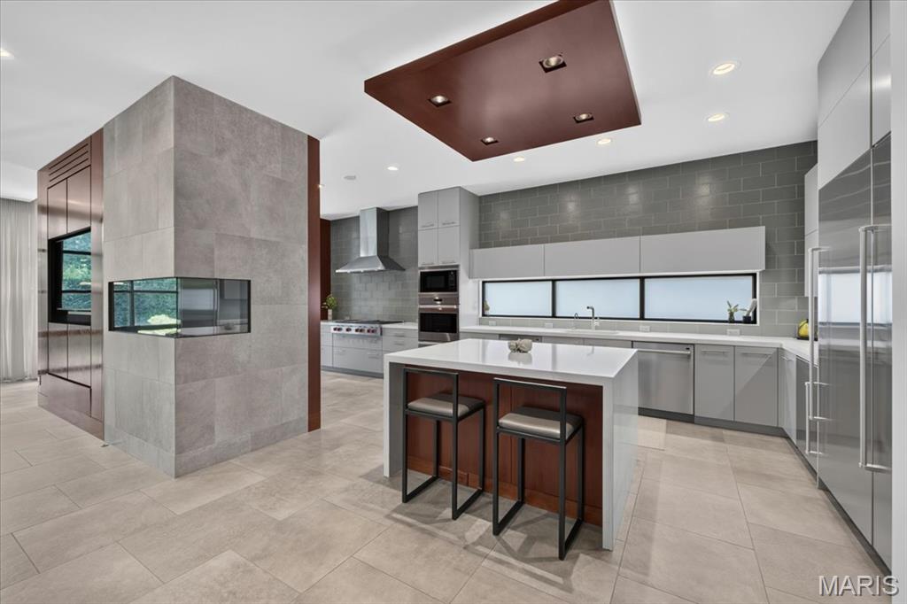 Cram-Izus - Residential