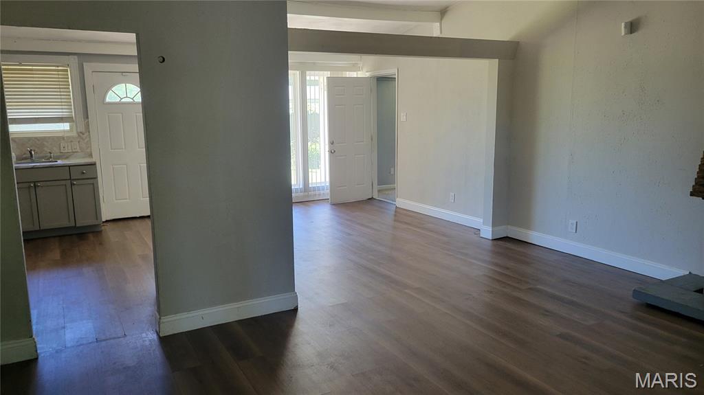 Hathaway Manor 3 - Residential