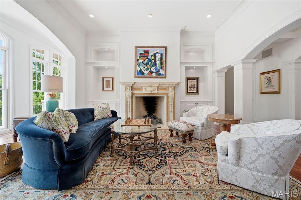 Brookwood Old Colony - Residential