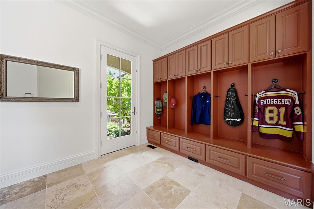 Brookwood Old Colony - Residential