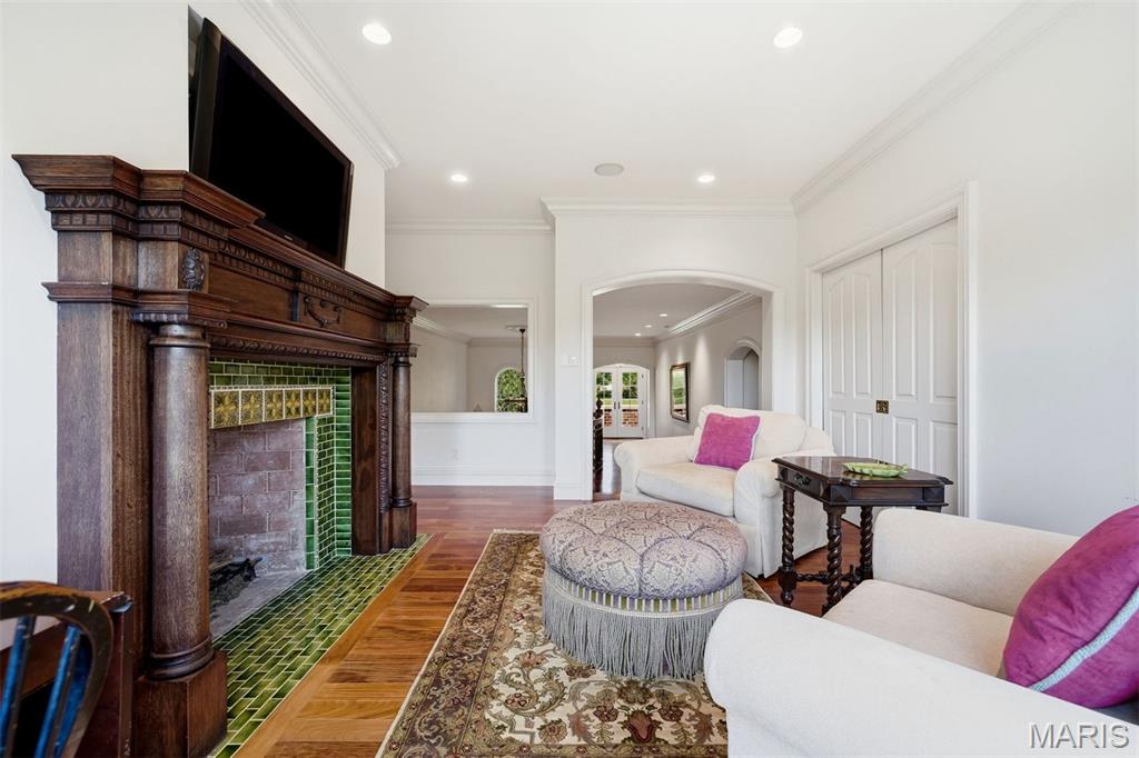 Brookwood Old Colony - Residential