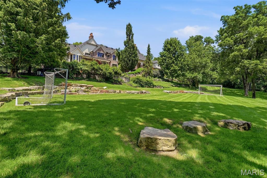 Brookwood Old Colony - Residential