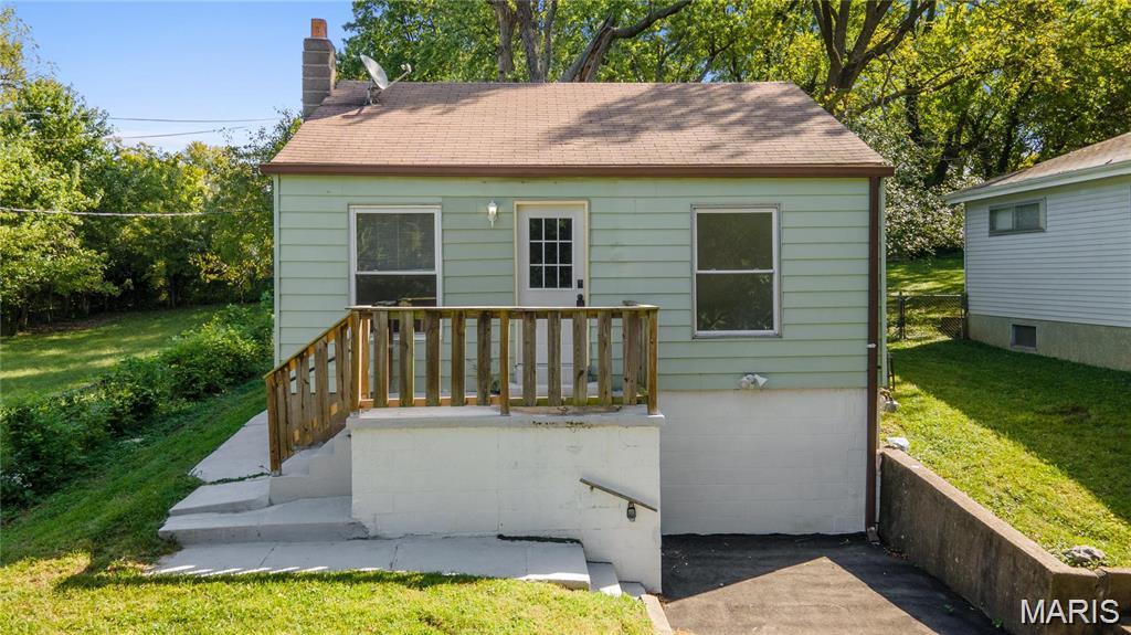 Attention Investors!  Add this one to your rental portfolio.  Cute 3 bedroom 1 bath home that isTenant occupied with a tenant paying $1350 a month.  Lease began 5/2026.  Sellers loan is assumable!!  Do not disturb tenant.  Showings with an accepted contract only.