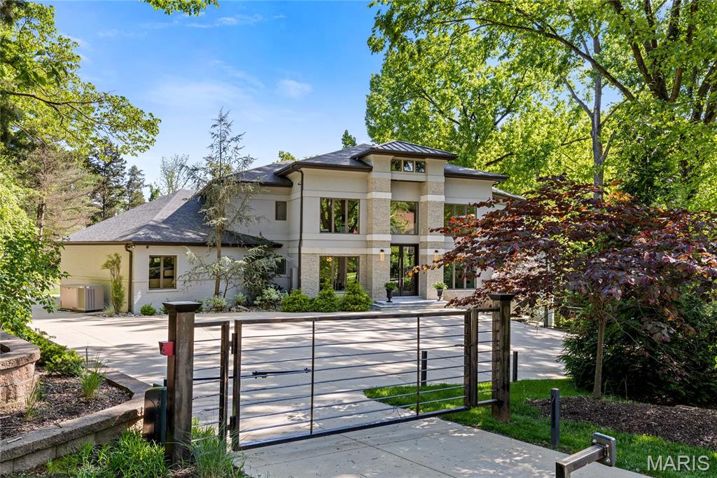 Topping Manor 2 - Residential