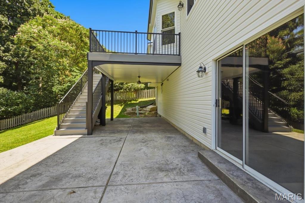 Bluffs Three The - Residential