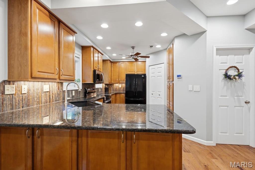 Briarcliff Condo I I Ph Three - Residential