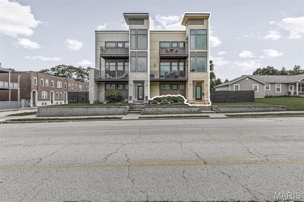 City/St Louis - Residential