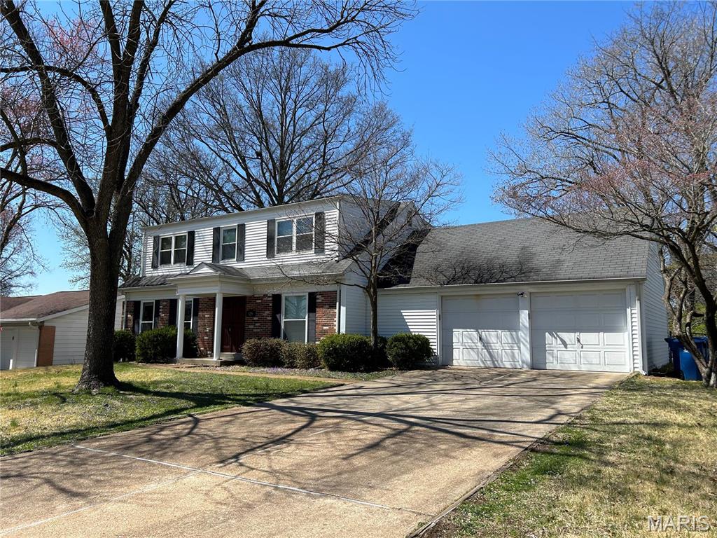 Beautiful,  4 Bedroom, 3 Bath home in Desirable Bellerive Estates in Creve Coeur! This Lovely 2 Story home features Gleaming Wood Flooring on both levels. Entry with Beautiful Wood Stairs, Staircase, Large Living room & Separate Dining Room, both with Wood flooring. Bright, Large Family Room with Fireplace & New Sliding Door Walkout to Huge,  Deck overlooking large yard.  Kitchen features Gorgeous Granite Counters, Cabinets, Sink/Faucet &  Stainless Appliances. Upstairs Beautiful Wood flooring in all 4 Bedrooms. Master includes Updated Bath & large Walk-in Closet. Additional, large Updated full bath upstairs. Six Panel Doors, newer Windows, Full Basement with Walkout. Large, two car garage & additional storage/covered patio area off kitchen. Lots of room & square foot in this home! Close to Highway 141, 270, 40, Great Shopping & Restaurants! Available NOW Pets are negotiable.