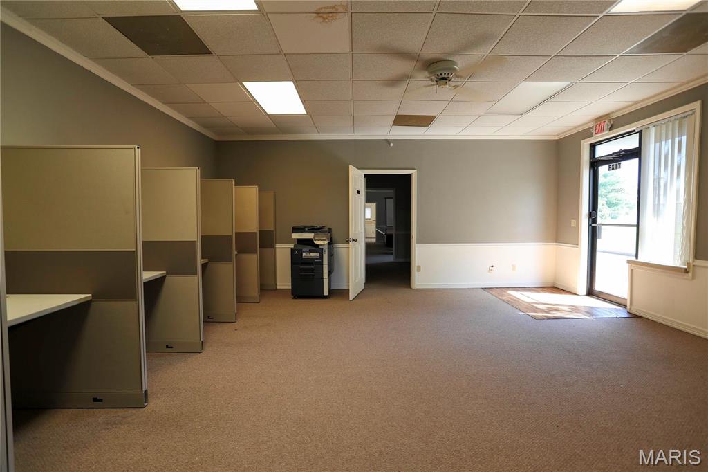 n/a - Commercial Sale
