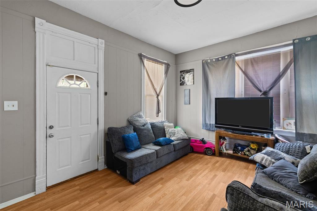Shields & Ashby To Ferguson - Residential