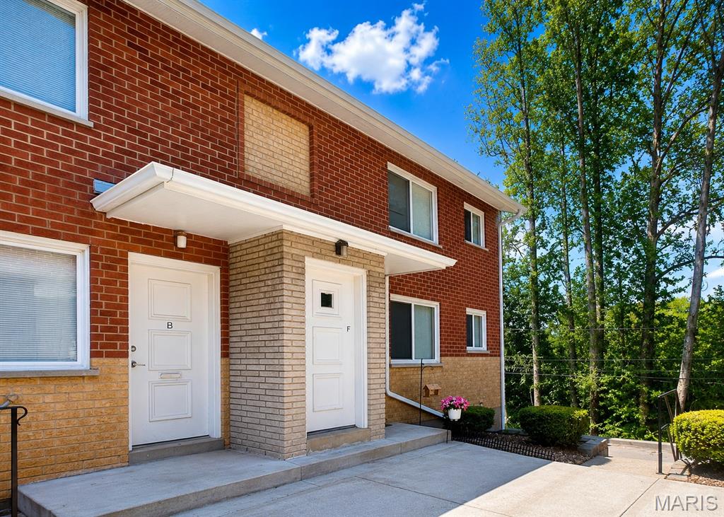 Hallmark Terrace Apartments - Residential Lease