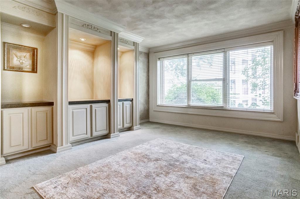 Delcrest Condo - Residential