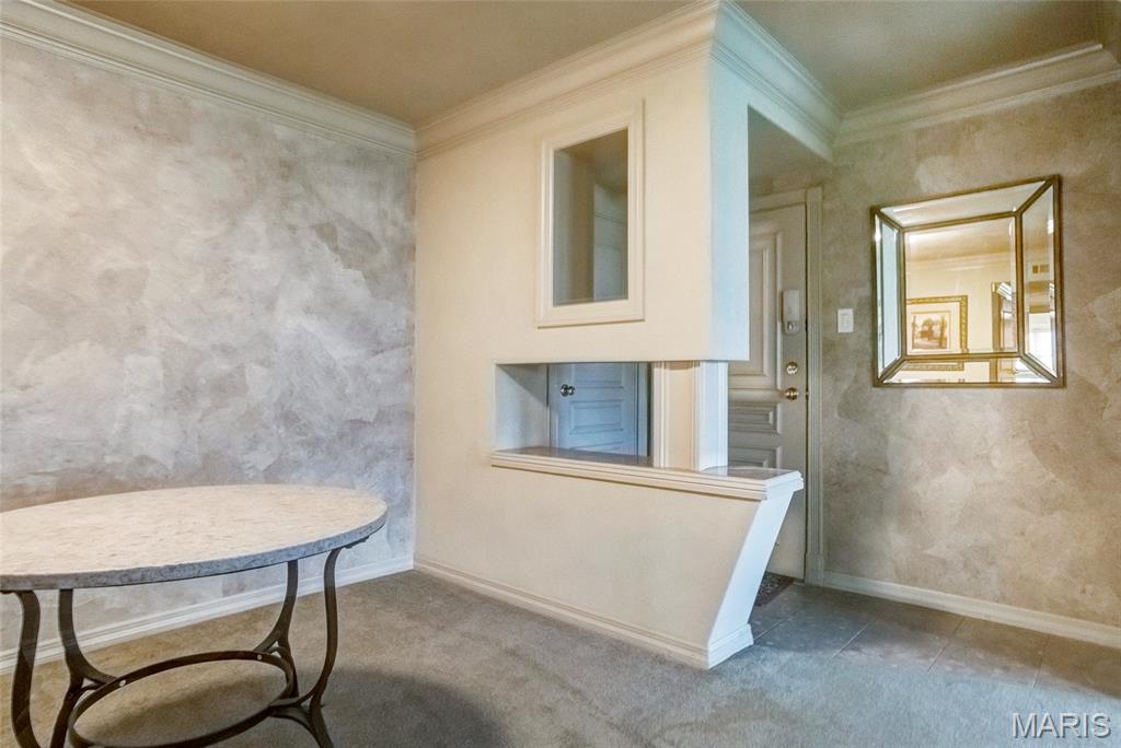 Delcrest Condo - Residential