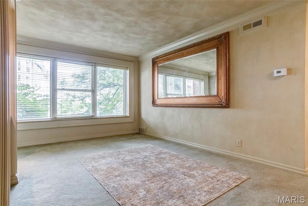 Delcrest Condo - Residential