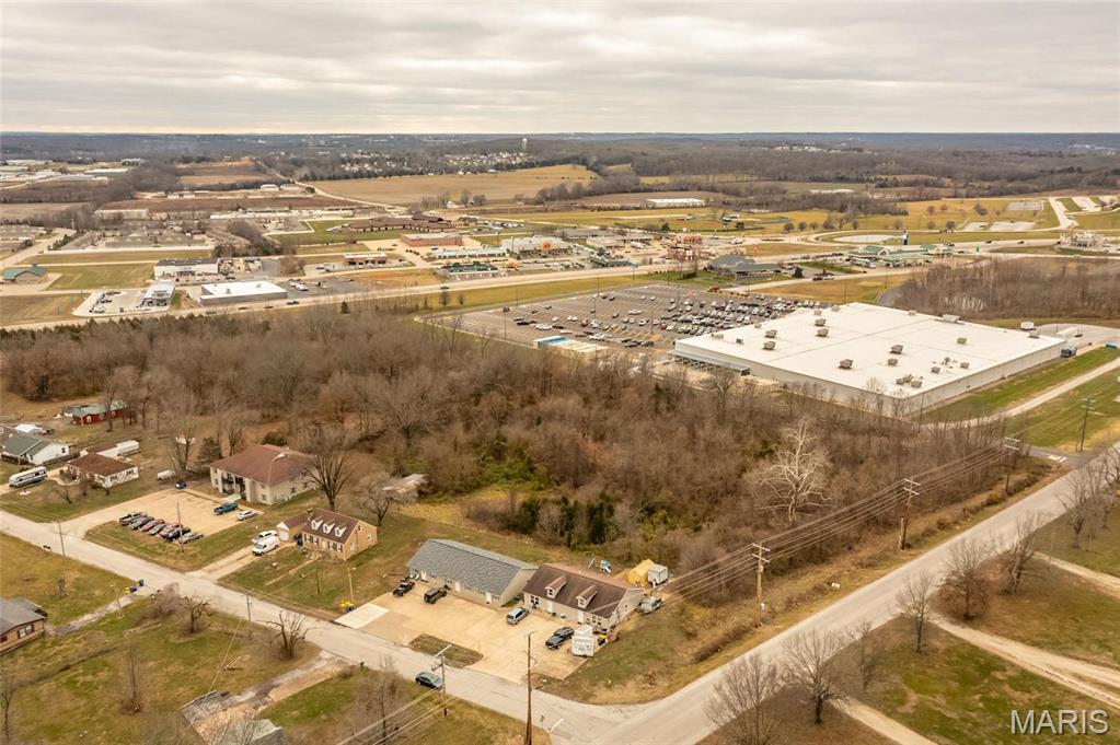 Leisure Acres - Commercial Sale
