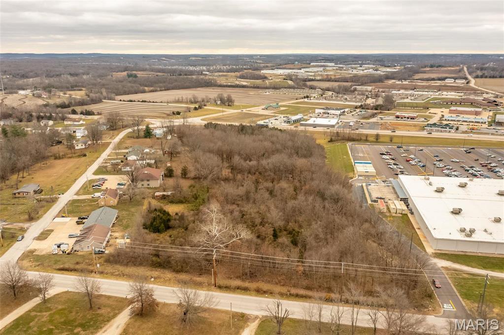 Leisure Acres - Commercial Sale