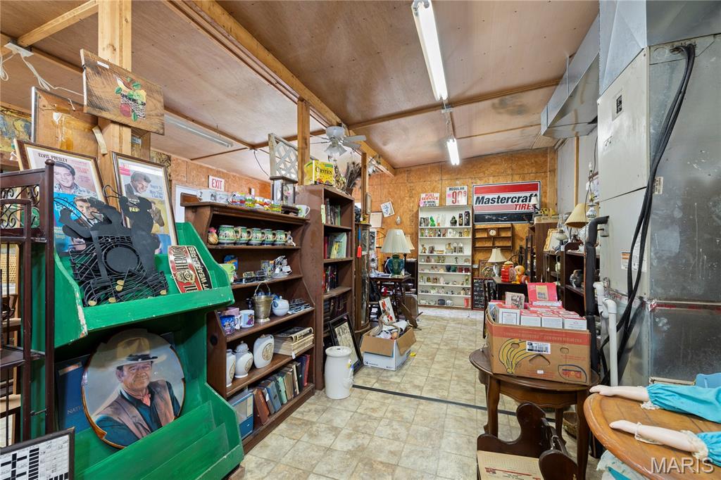 NA - Commercial Sale