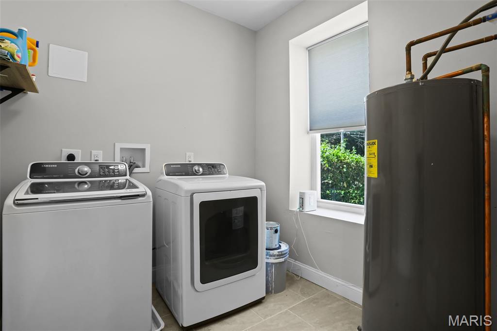City Commons South Compton Sub - Residential Lease