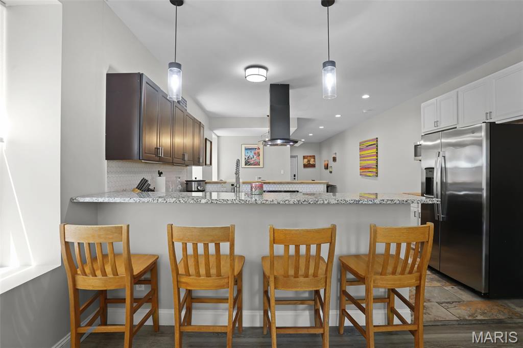 City Commons South Compton Sub - Residential Lease