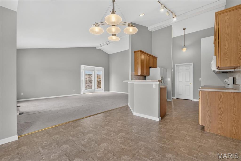 Queensbrooke - Residential