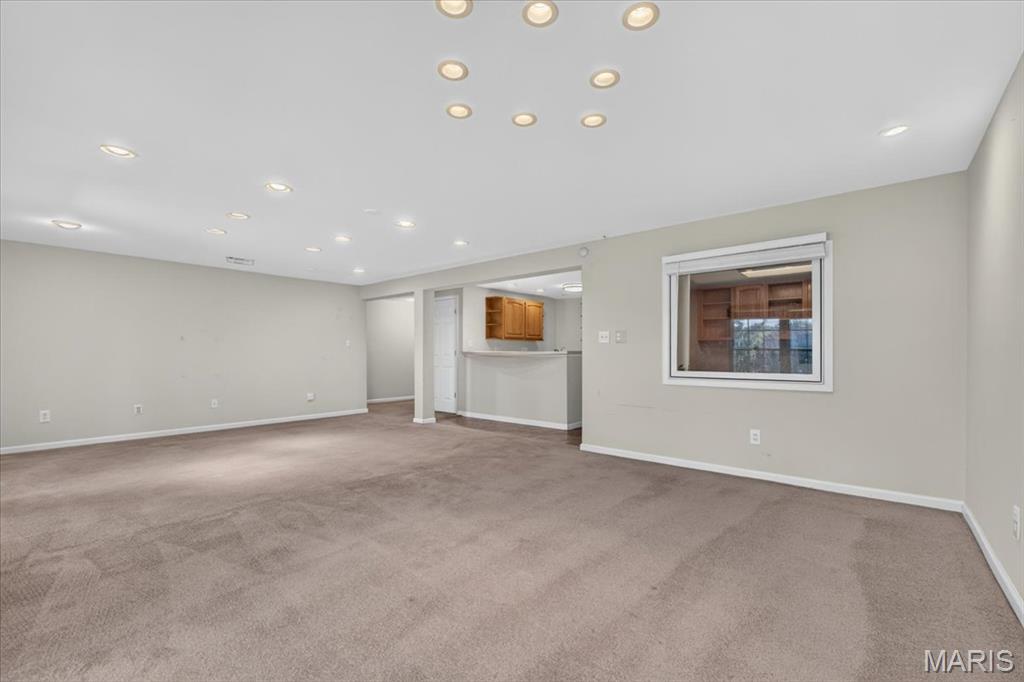 Queensbrooke - Residential