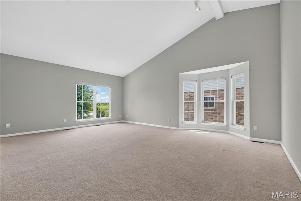 Queensbrooke - Residential